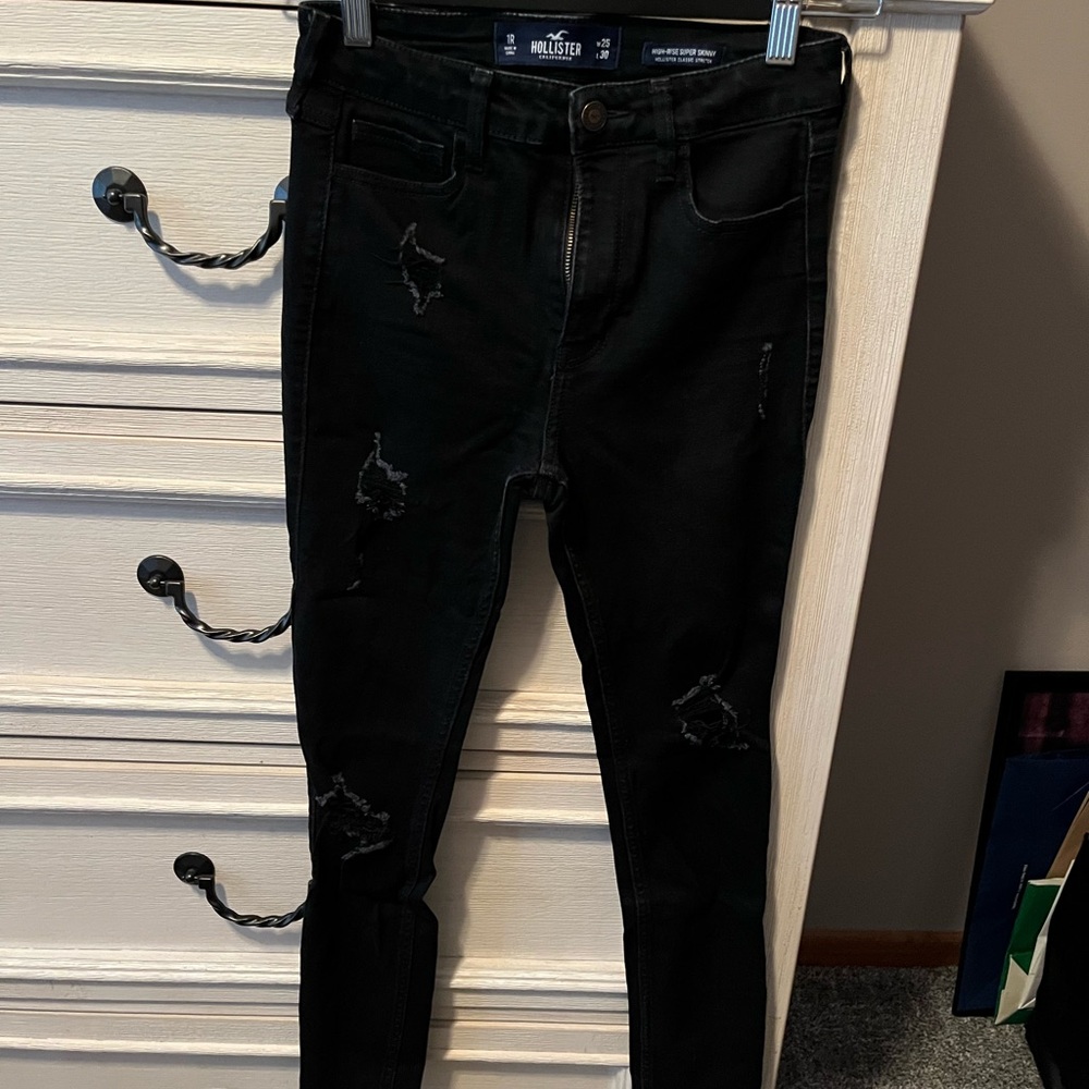 Hollister Black Distressed Jeans